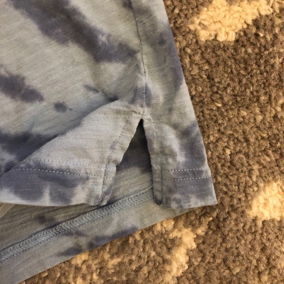 Bundle 3/$15 - VS Pink Campus Tee - Picture 5 of 7